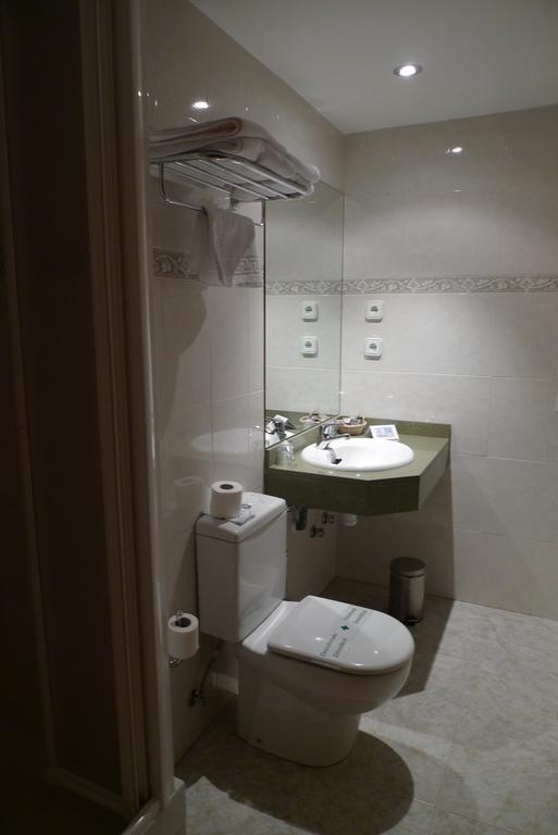 Twin Room,394944231:JPEG